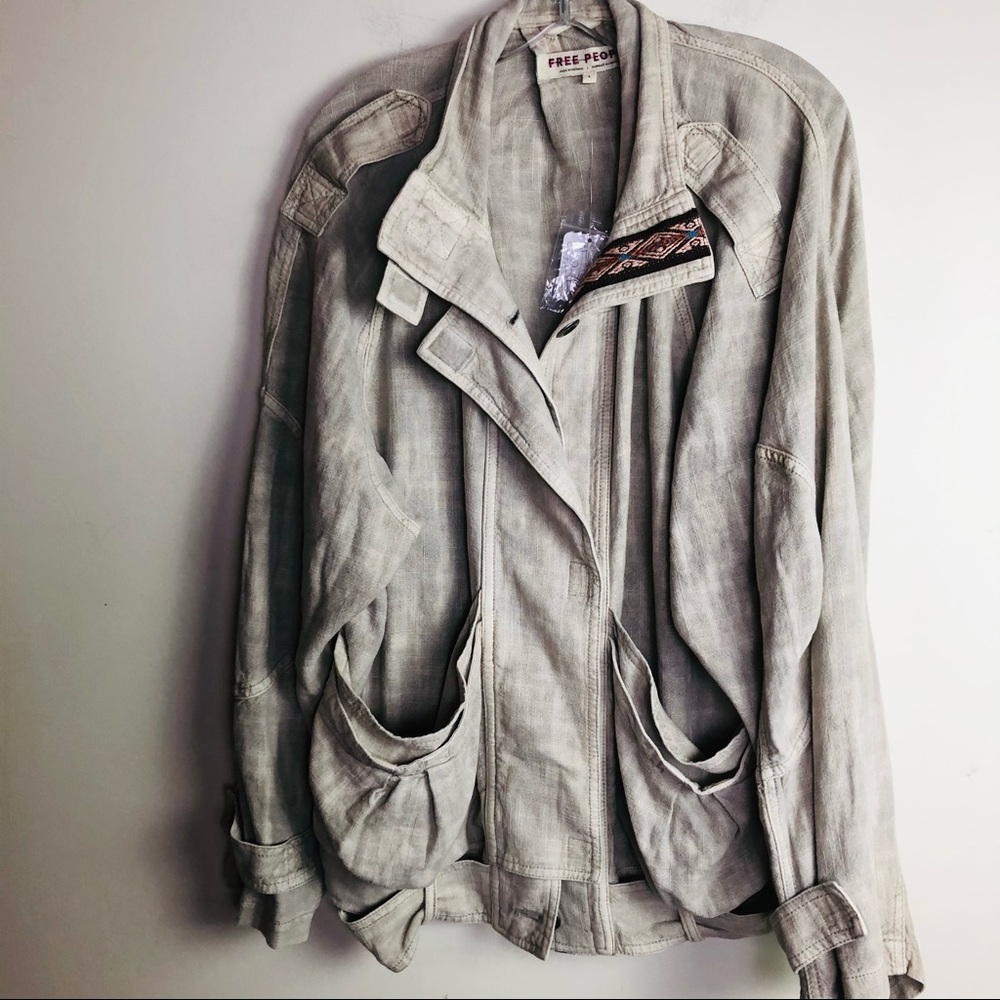 ** SOLD ** SOLD **FREE PEOPLE NWT Bomber Jacket Oatmeal color Size L - Picture 9 of 12